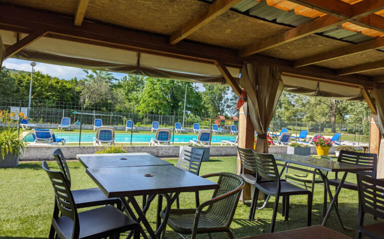 Restaurant et bar au camping d'Andance